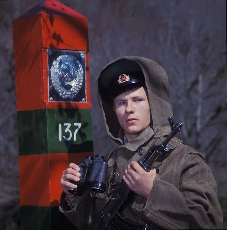 ★ Бодрого утра, ребята и девчата пограничники!