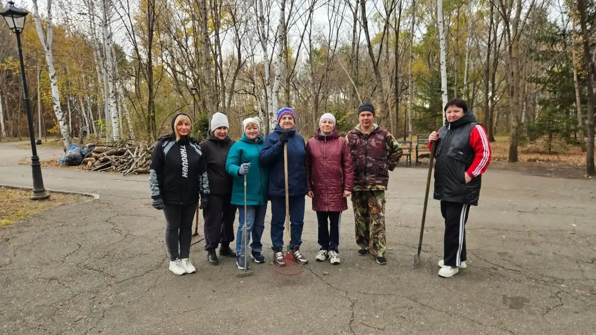 Жители Ивановского округа вышли на общий субботник 🧹