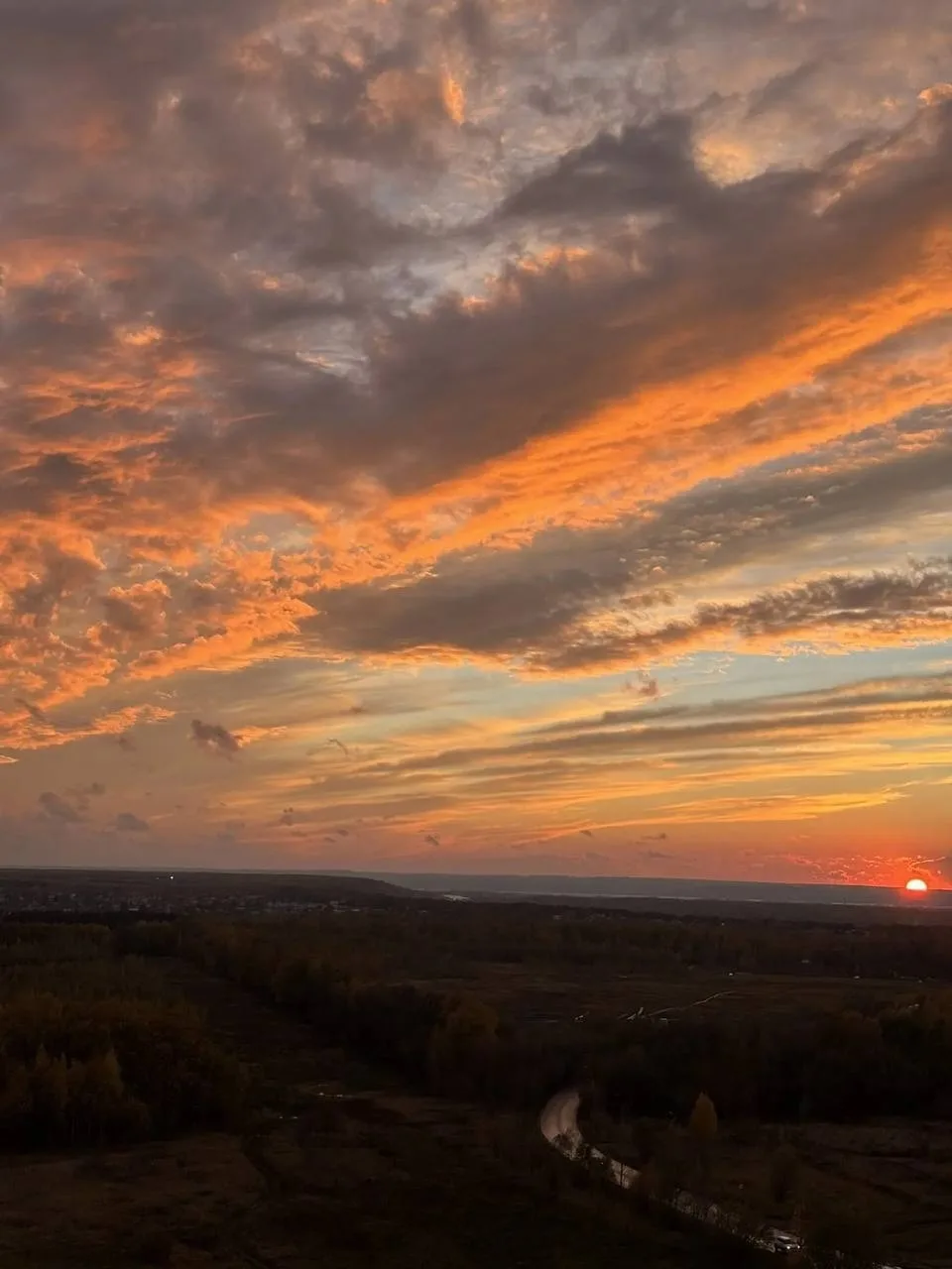 😍 Красота в небе над Казанью
