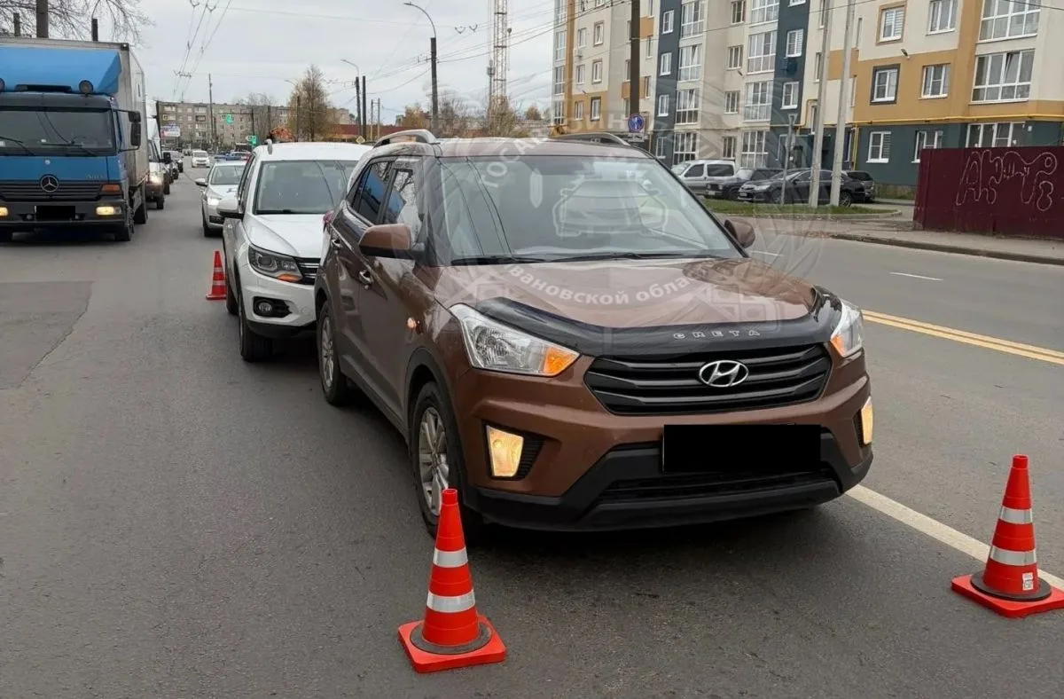 В Иванове 33-летняя пассажирка "Хендай" пострадала в ДТП на проспекте Текстильщиков