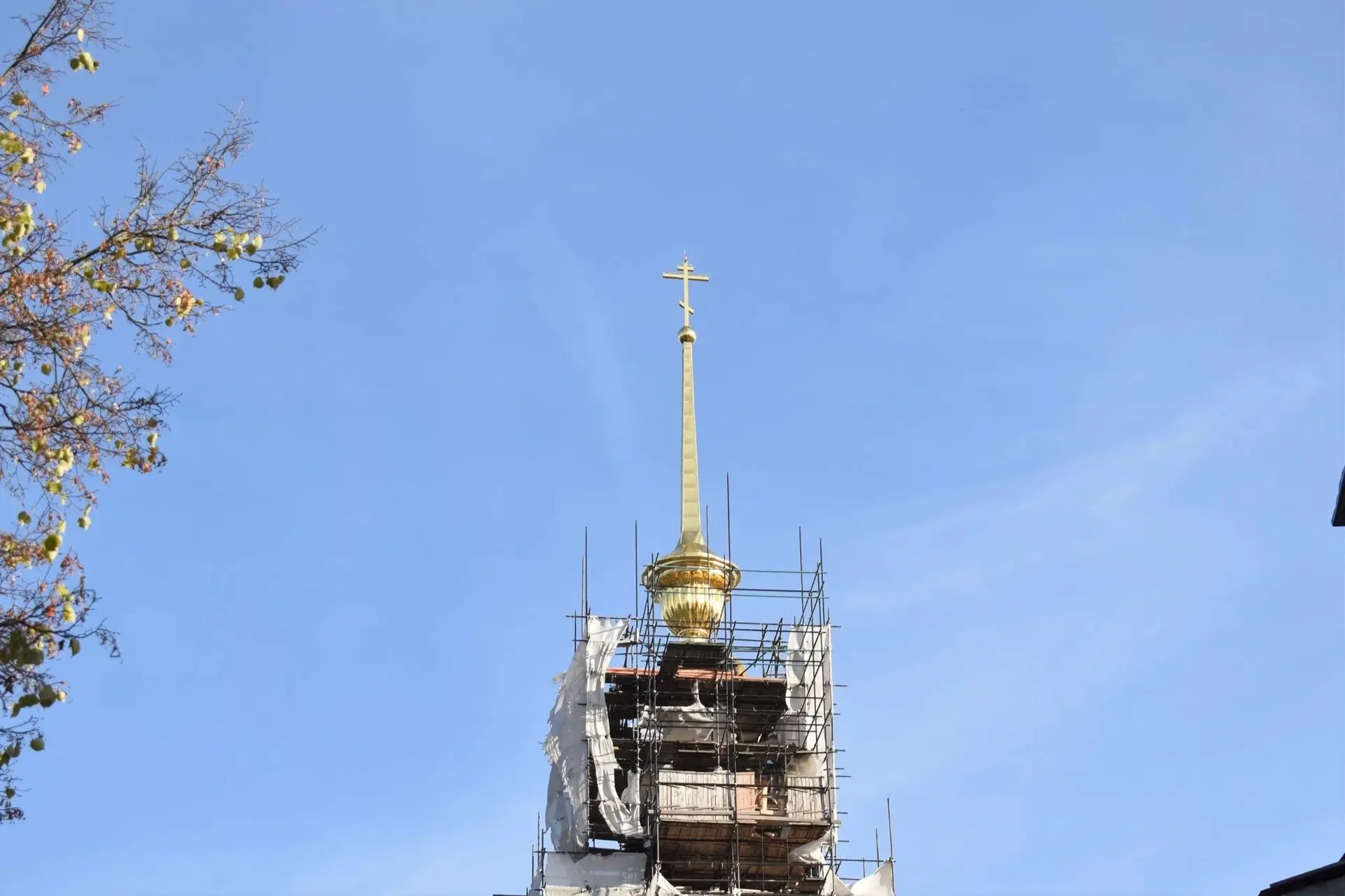 Над Кинешмой воссиял позолоченный крест ✨