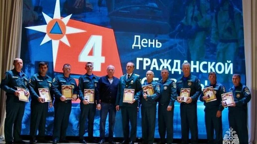 Пожарных из Котельниково Волгоградской области наградили за преданность делу
