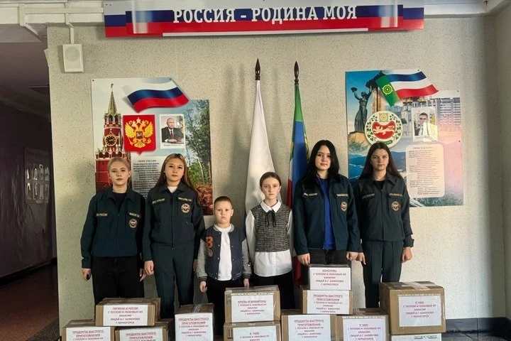 Черногорские лицеисты сплели 70 маскировочных сетей