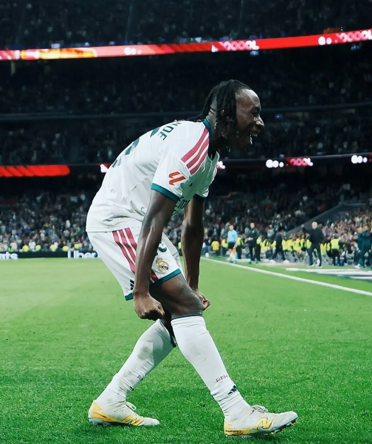 2 гола, 3 результативные передачи в его последних 4 стартах. 🇨🇮