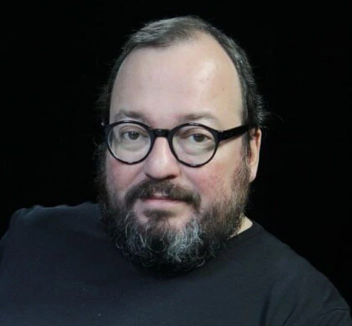 Фонд дочери Ходорковского* лишил политолога Белковского* грантов после комплиментов экс...