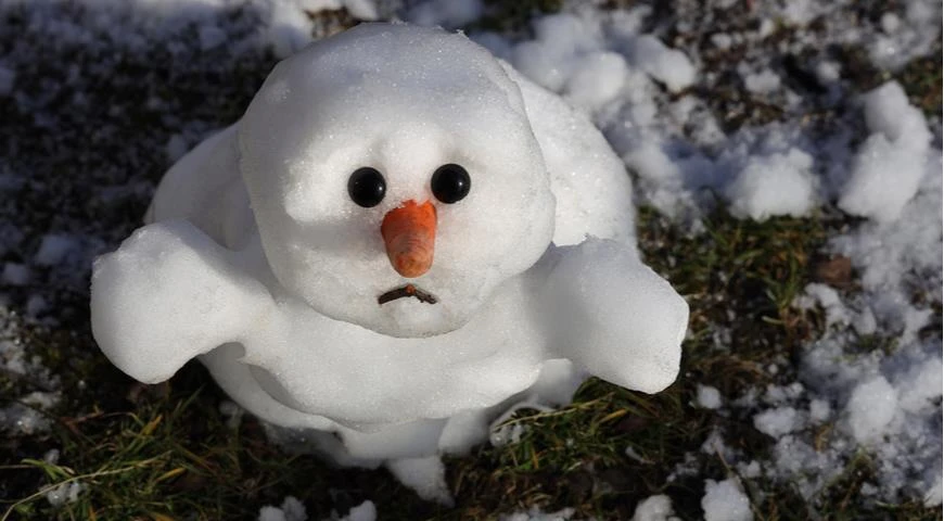 ❄️ Зима в России будет теплой и даже бесснежной, — климатолог