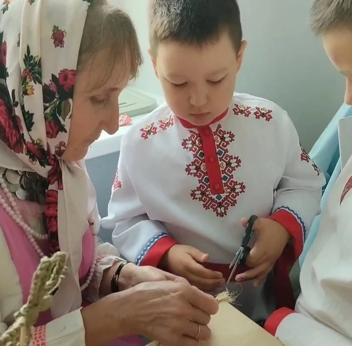 Дорогие наши сельские женщины, наши берегини, хозяйки, мамы, бабушки!