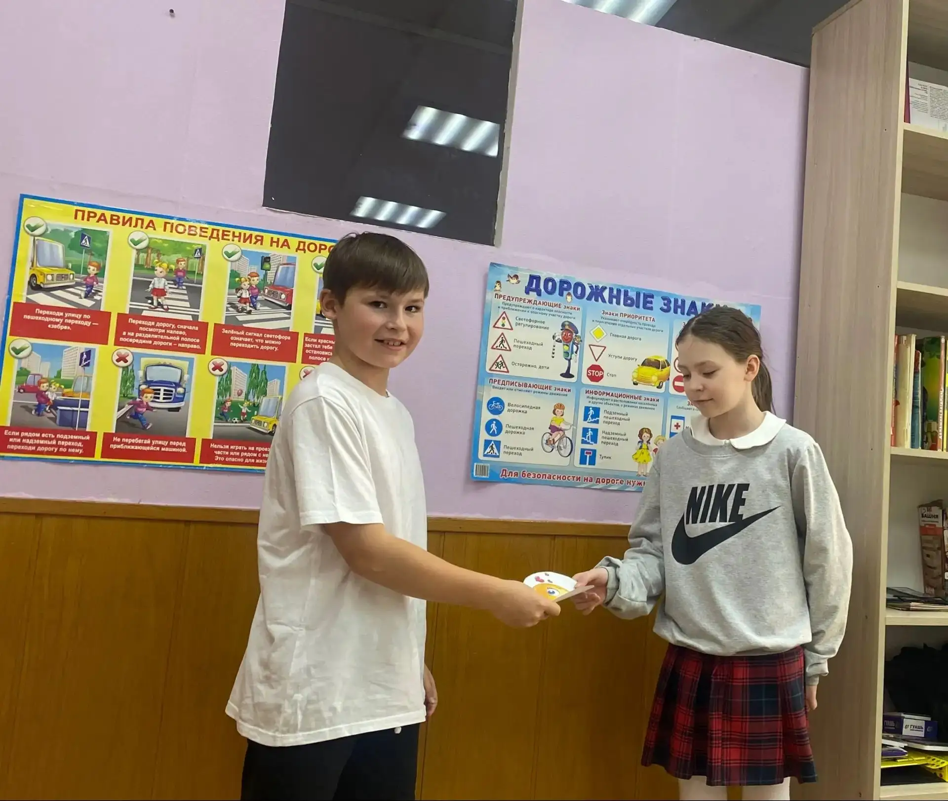 Наши СМС-дети устроили настоящий праздник доброты прямо в школе! 🎉