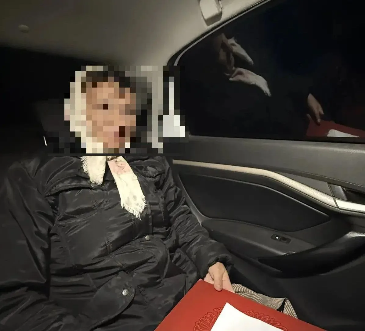 🚨В Чувашии полицейские и ветераны органов внутренних дел помогли вернуться домой женщи...