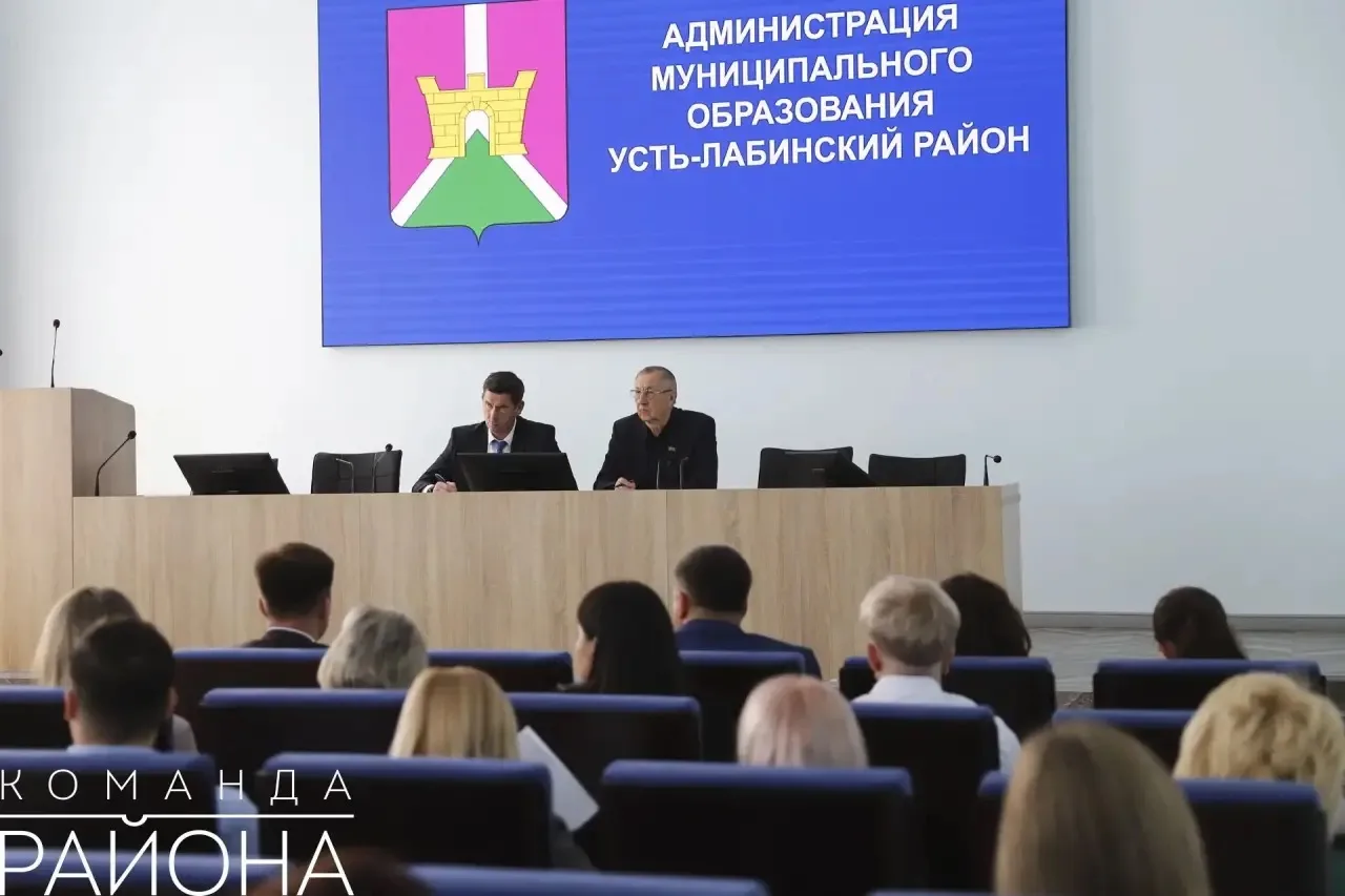 📝 Совместно с заместителем председателя Совета районных депутатов Борисом Поликиным пр...