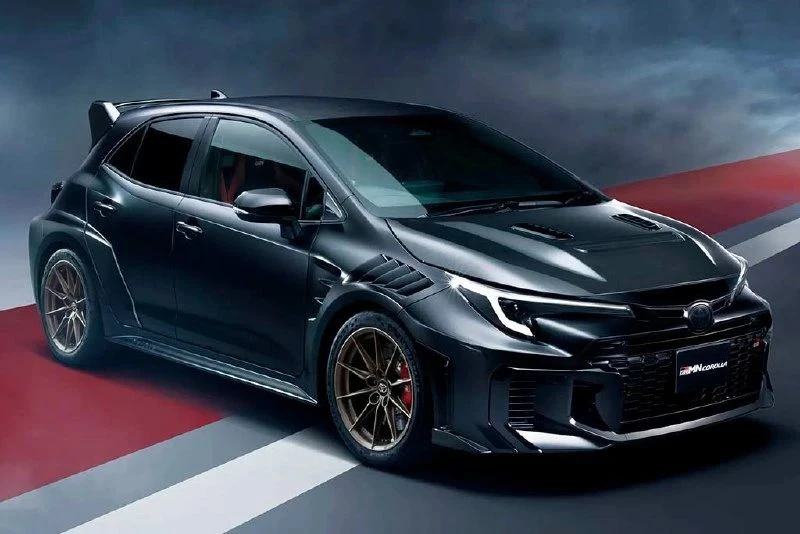 Новый экстремальный вариант Toyota GR Corolla - GRMN Corolla