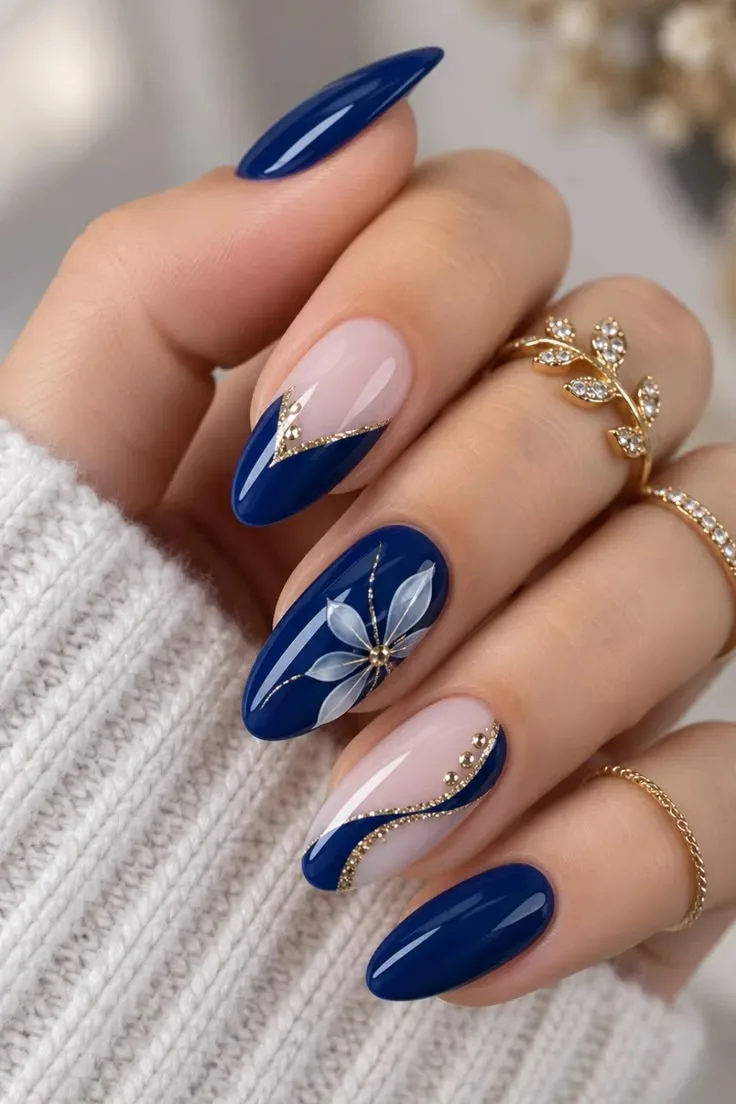 Полуночный синий, чистые линии и золото 💙✨