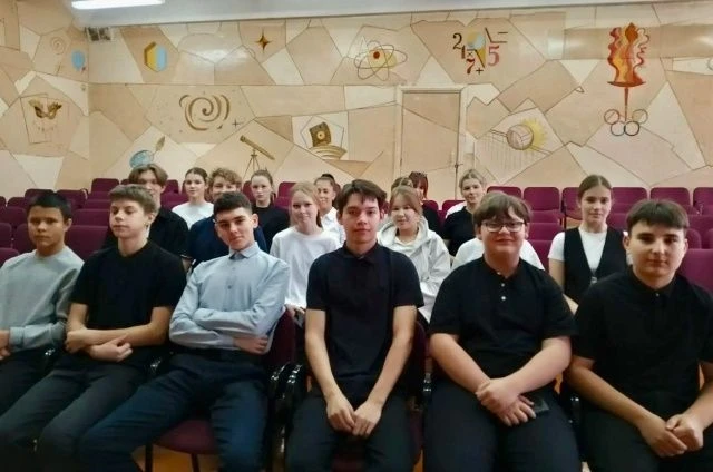 Вчера состоялось первое в этом учебном году заседание ученического парламента лицея. Чл...