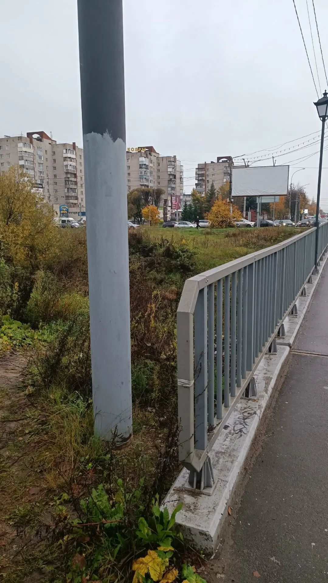 Кто потерял велосипед? Лежит в реке под туннелем. Район Конева.