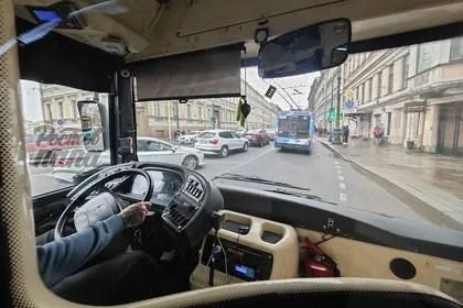 В Ростове пенсионерка после падения в автобусе отсудила 400 тысяч рублей