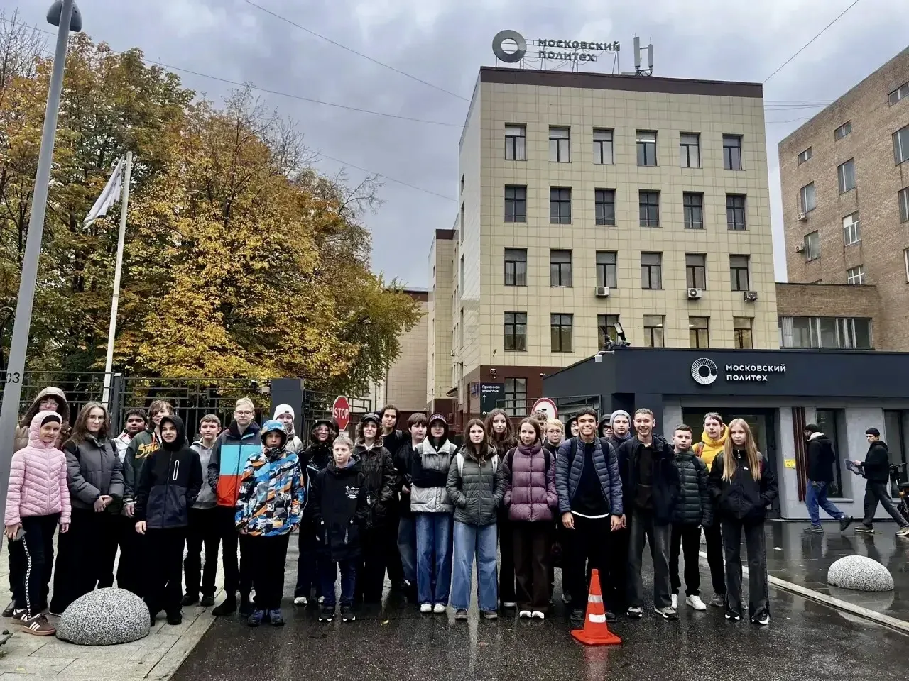 Погружение в мир шифров: от Цезаря до собственных алгоритмов 🧩