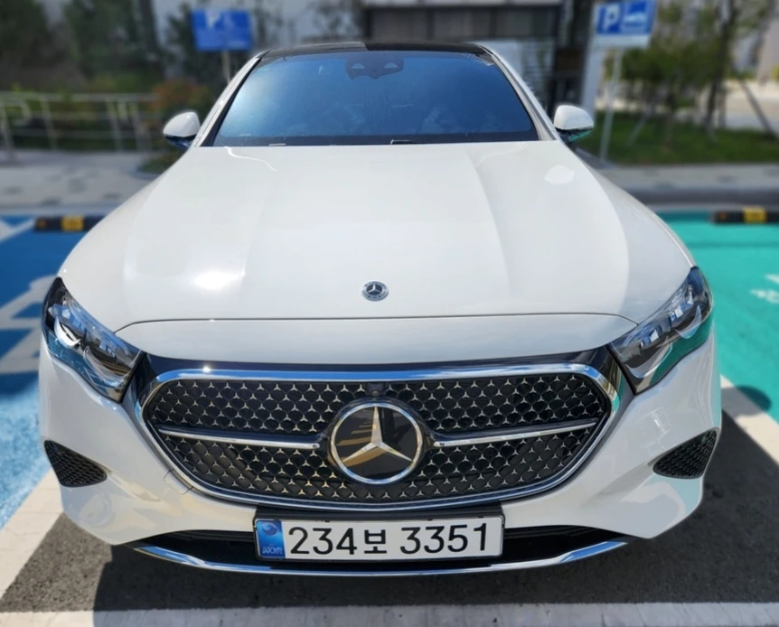 🇩🇪 Mercedes-Benz E-Class (W214) E200 Avantgarde 2026: Новейший бизнес-седан с панорам...