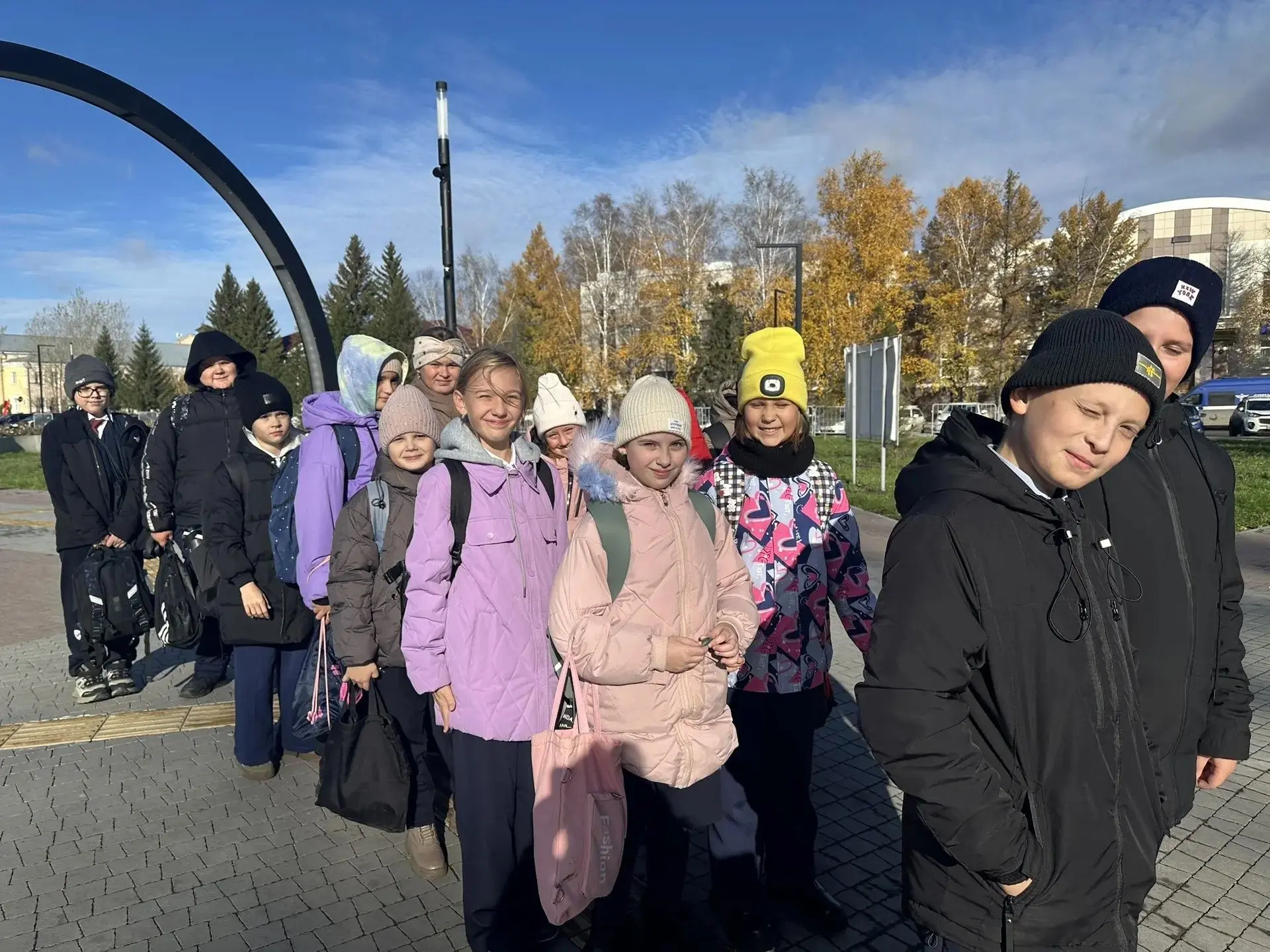 📚 НАШИ ЧЕТВЕРОКЛАССНИКИ ОТКРЫЛИ ДЛЯ СЕБЯ БИБЛИОТЕКУ НОВОГО ПОКОЛЕНИЯ!