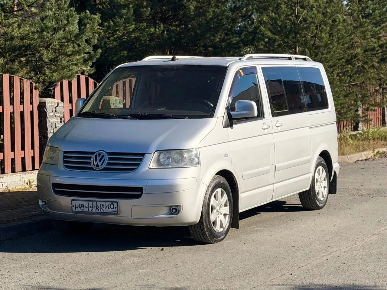 Продам Volkswagen Multivan T5 – 2007 год.