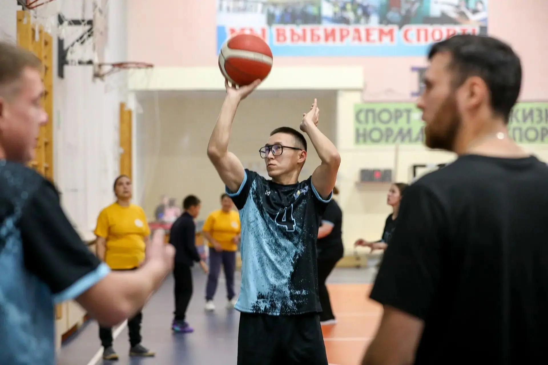 В посёлке Красное проходит XIX сельская спартакиада