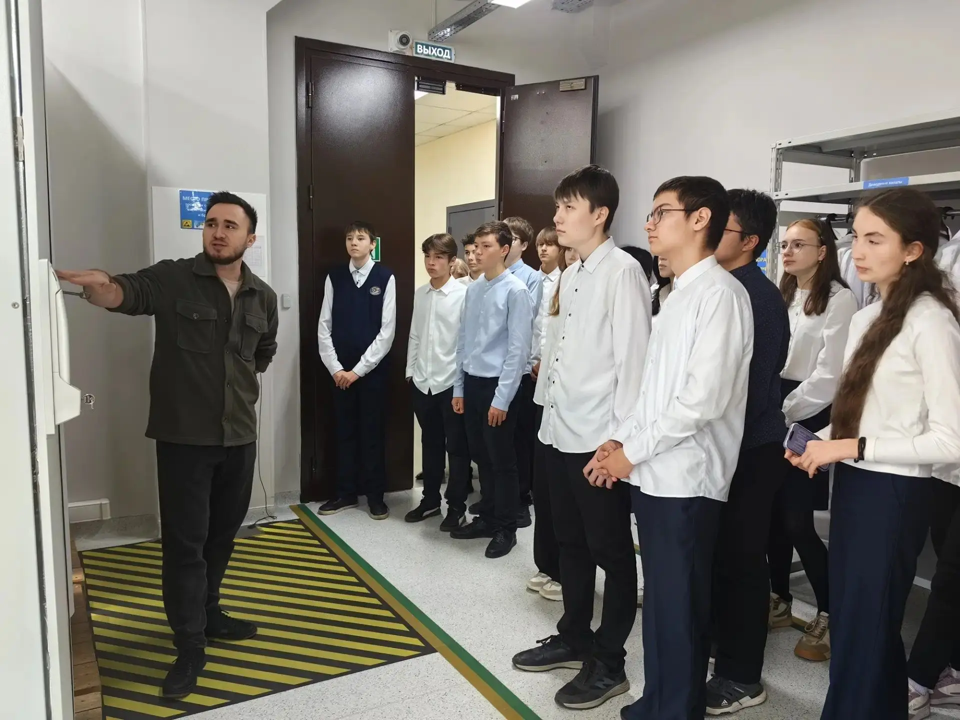 В рамках Единого дня открытых дверей, который пройдёт 17 октября, у школьников есть шан...