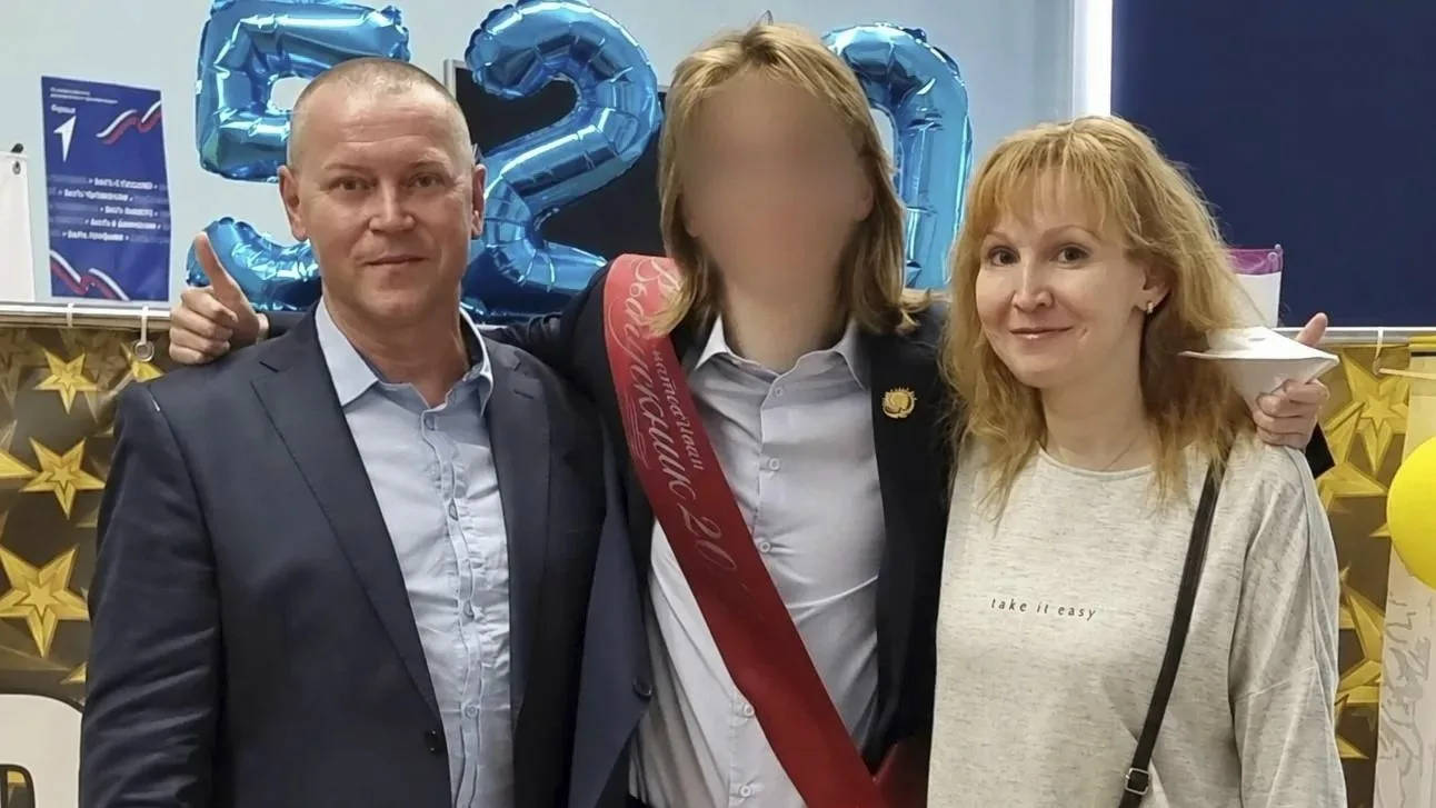 «Замкнутый и трудолюбивый»: что известно о 19-летнем петербуржце, которого подозревают ...