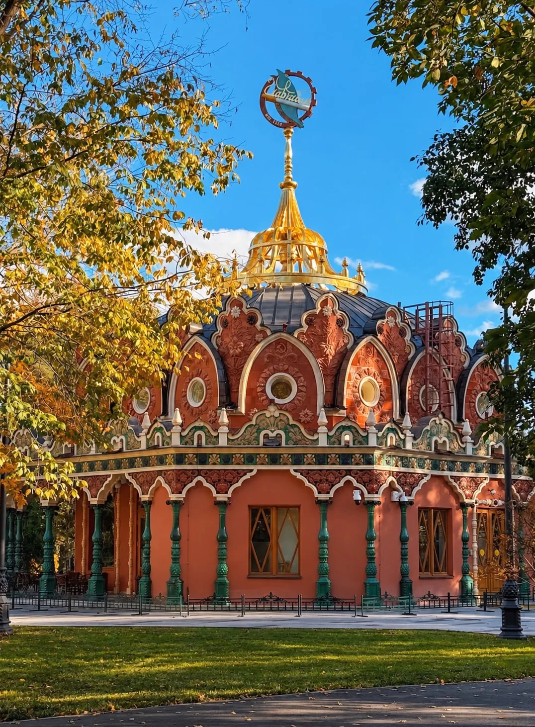 ✨ Сказочная шкатулка посреди ВДНХ
