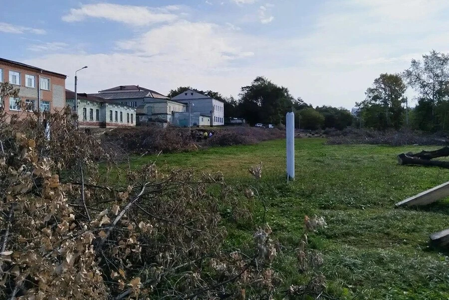 Стадион ДальГАУ в Благовещенске закрыли на реконструкцию