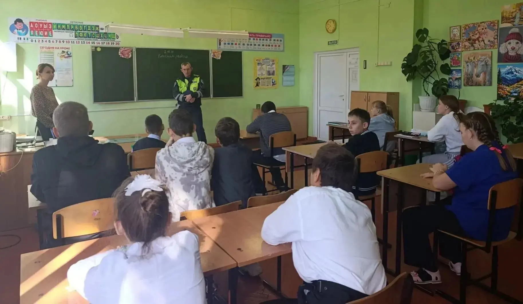 📝В школе продолжаются мероприятия Недели безопасности.