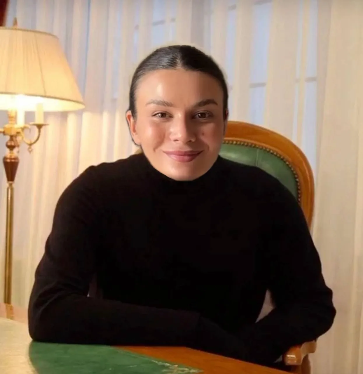 Вошла не в ту дверь?….😅🥲