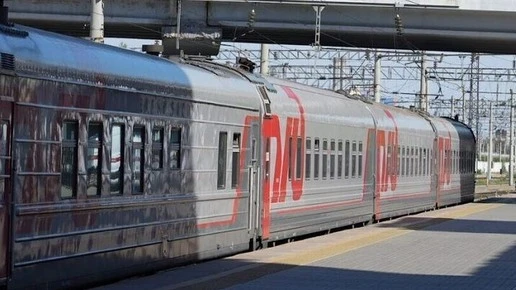 В Волгограде на ж/д вокзале днем работали экстренные службы