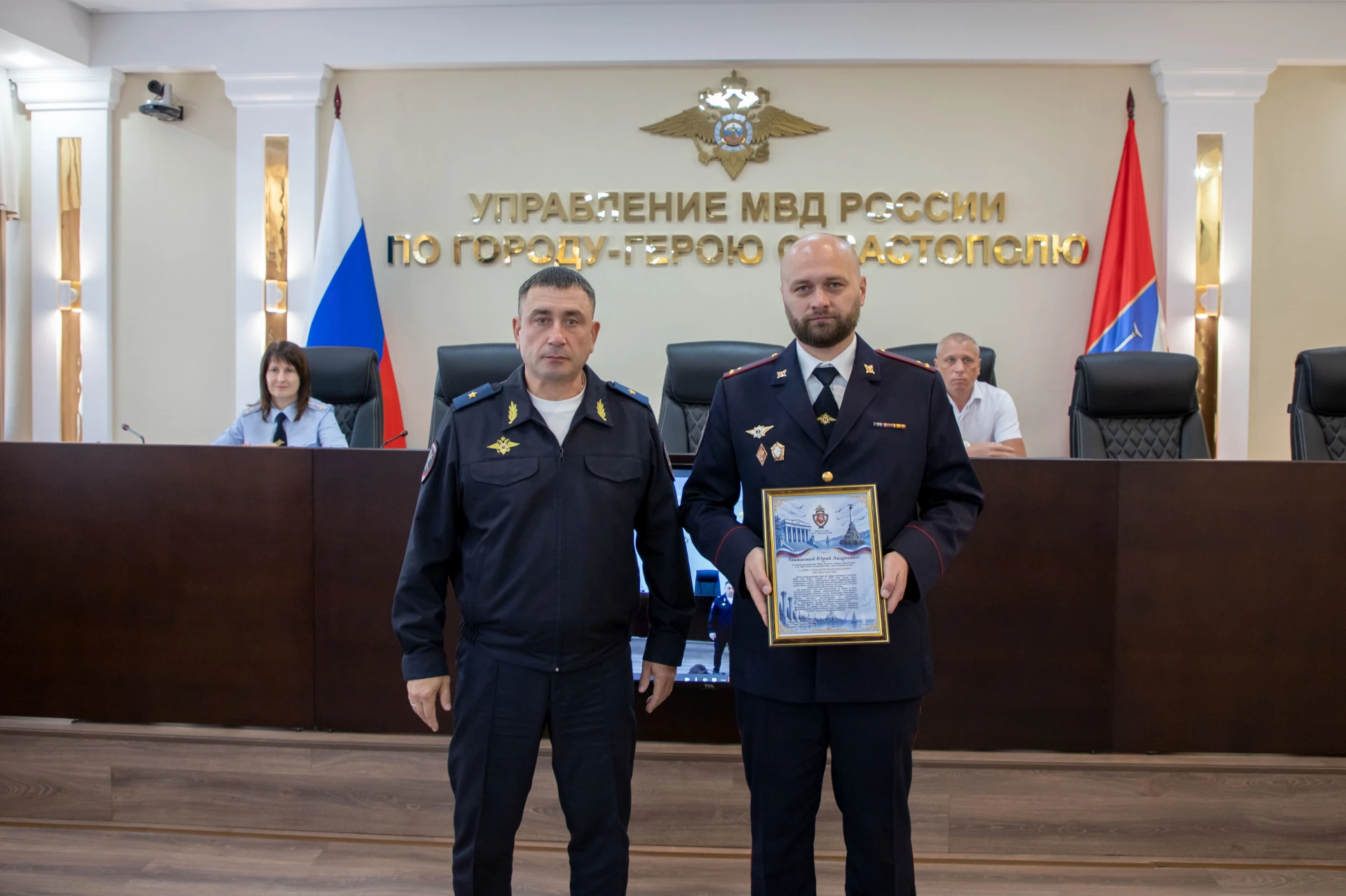 Начальник УМВД России по г.Севастополю генерал-майор полиции Сергей Сигунов поздравил л...