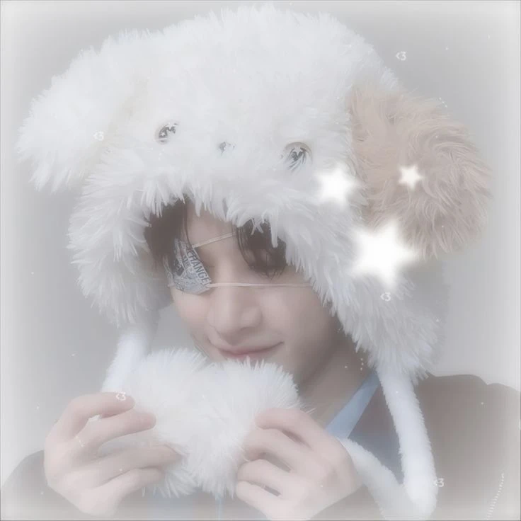 🍭:Если что вот ,это где желается сладких снов,не запутайтесь котята.
