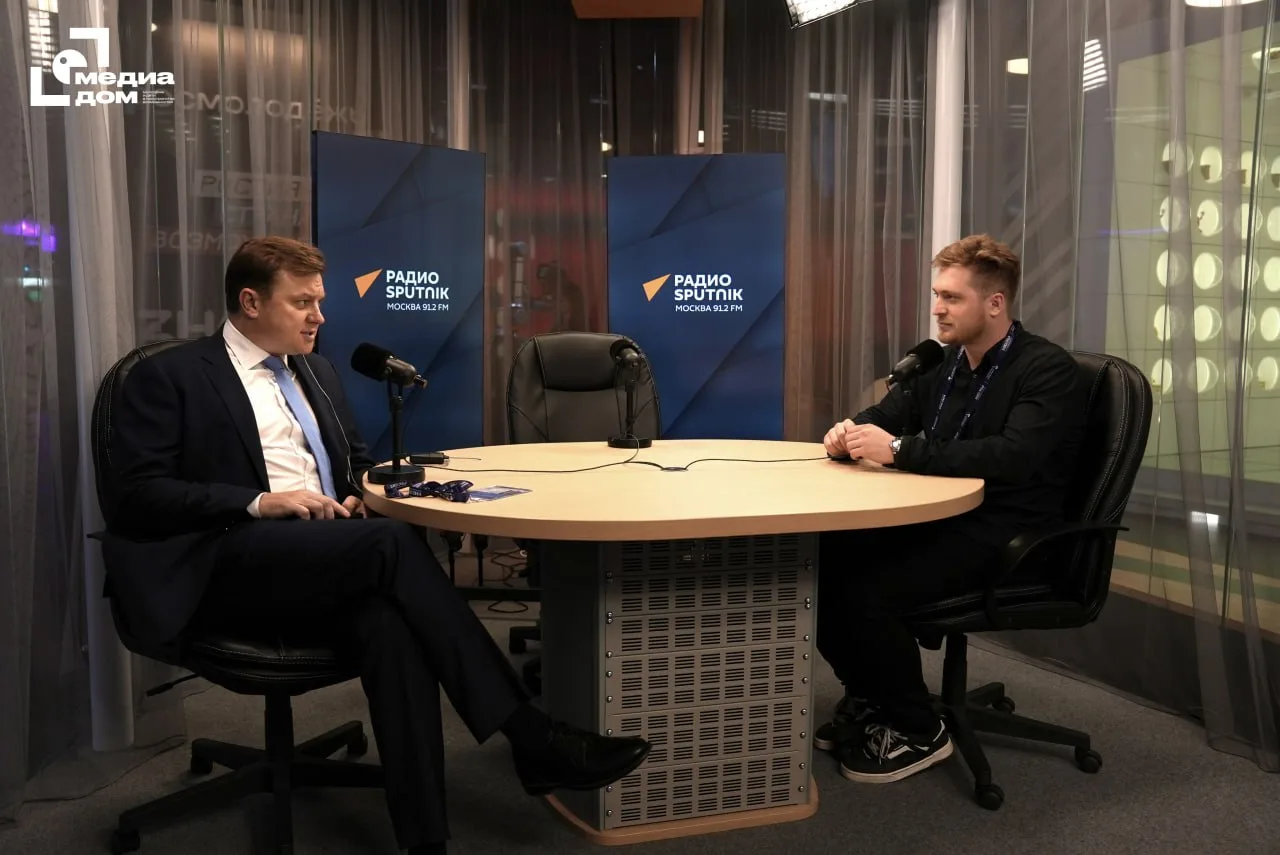💻 Камеры, микрофоны и прямые эфиры: «Цифровые решения» в Медиадоме Первых