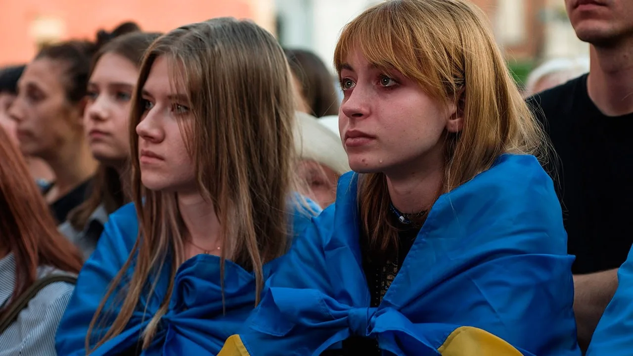 🕊Большинство украинцев поддержали территориальные уступки ради мира. Опрос по актуальн...