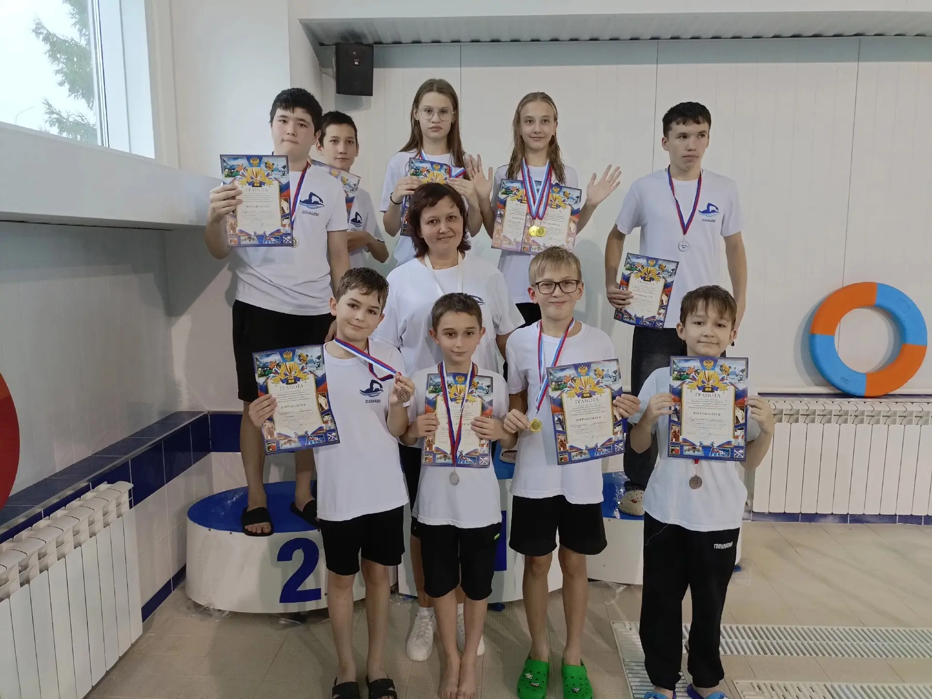 🎉Сегодня свой день рождения празднует тренер-преподаватель по плаванию Игнатова Марина...