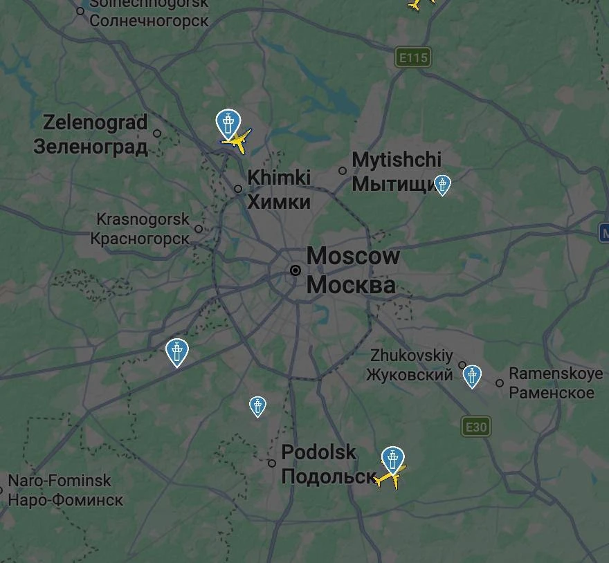 ⚡️ Москву атакуют дроны: силы ПВО сбили уже 10 беспилотников