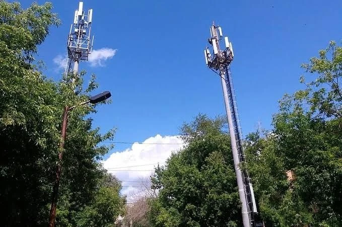 В Белгородской области с начала года почти 600 раз восстанавливали станции сотовой связ...