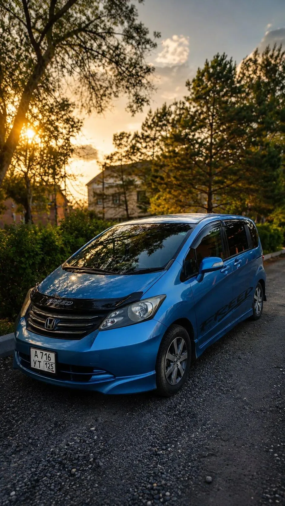 🚙 Honda Freed 2010 года | 1.5 | Электродверь | 1 000 000 ₽