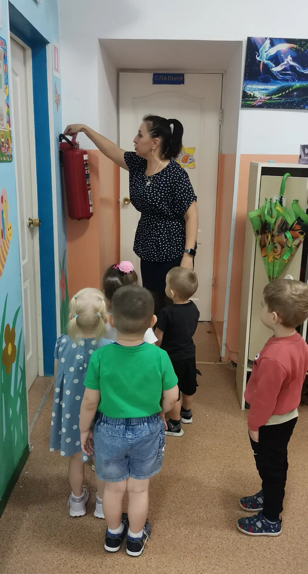 Беседа по пожарной безопасности в младшей группе "Спички детям - не игрушка", воспитате...