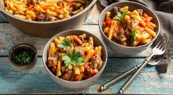 Макароны с мясом в мультиварке
