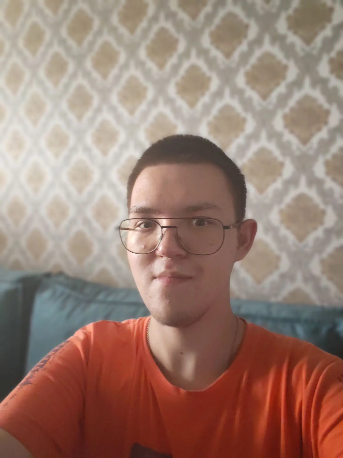 Всех приветствую. Сегодня 17 августа 2026 год. В этот день Русская Православная церковь...