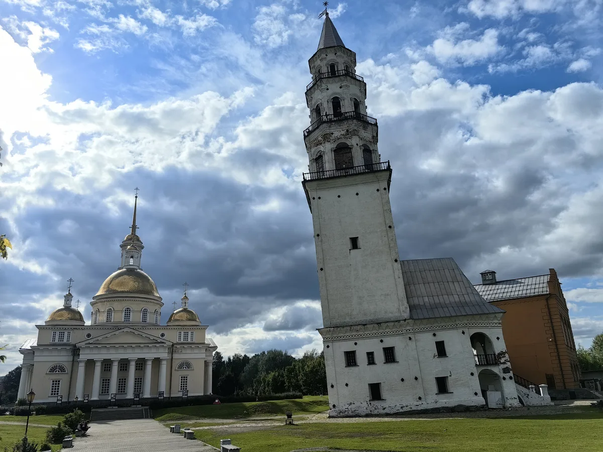 НЕВЬЯНСКАЯ БАШНЯ