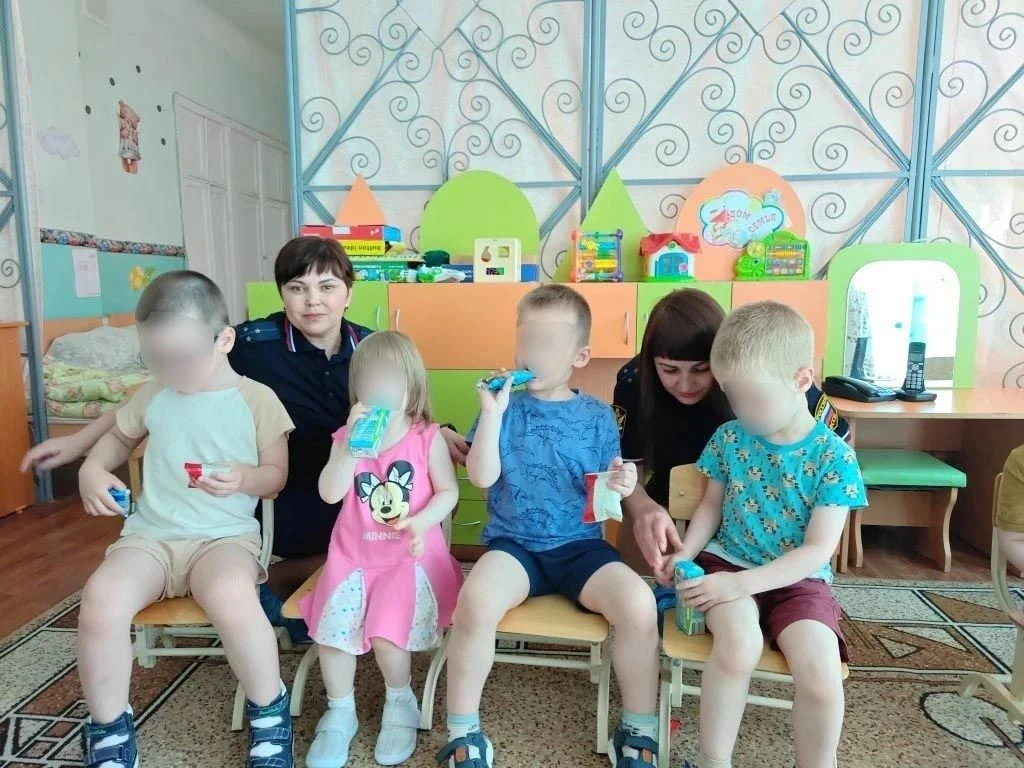 Подарили детям праздник
