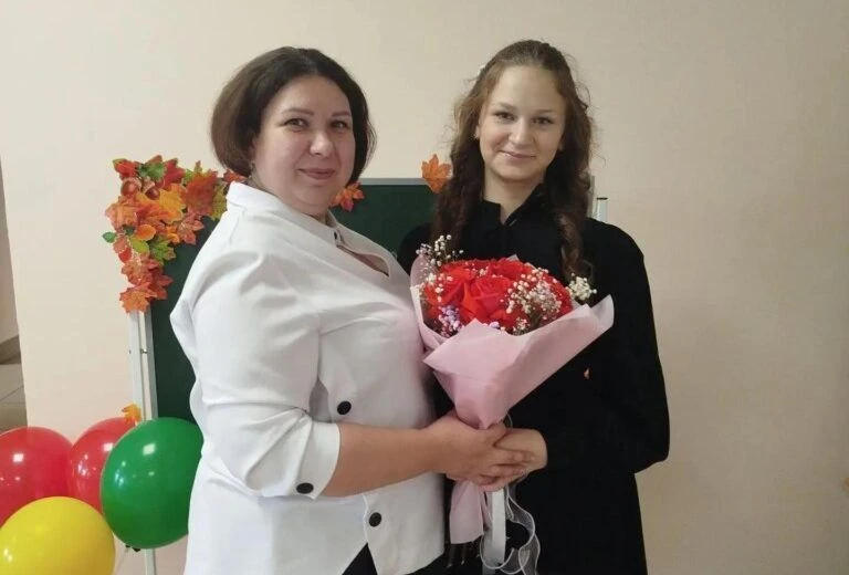 В Красноярском крае работает «Академия приемной семьи». Ее специалисты помогают принять...