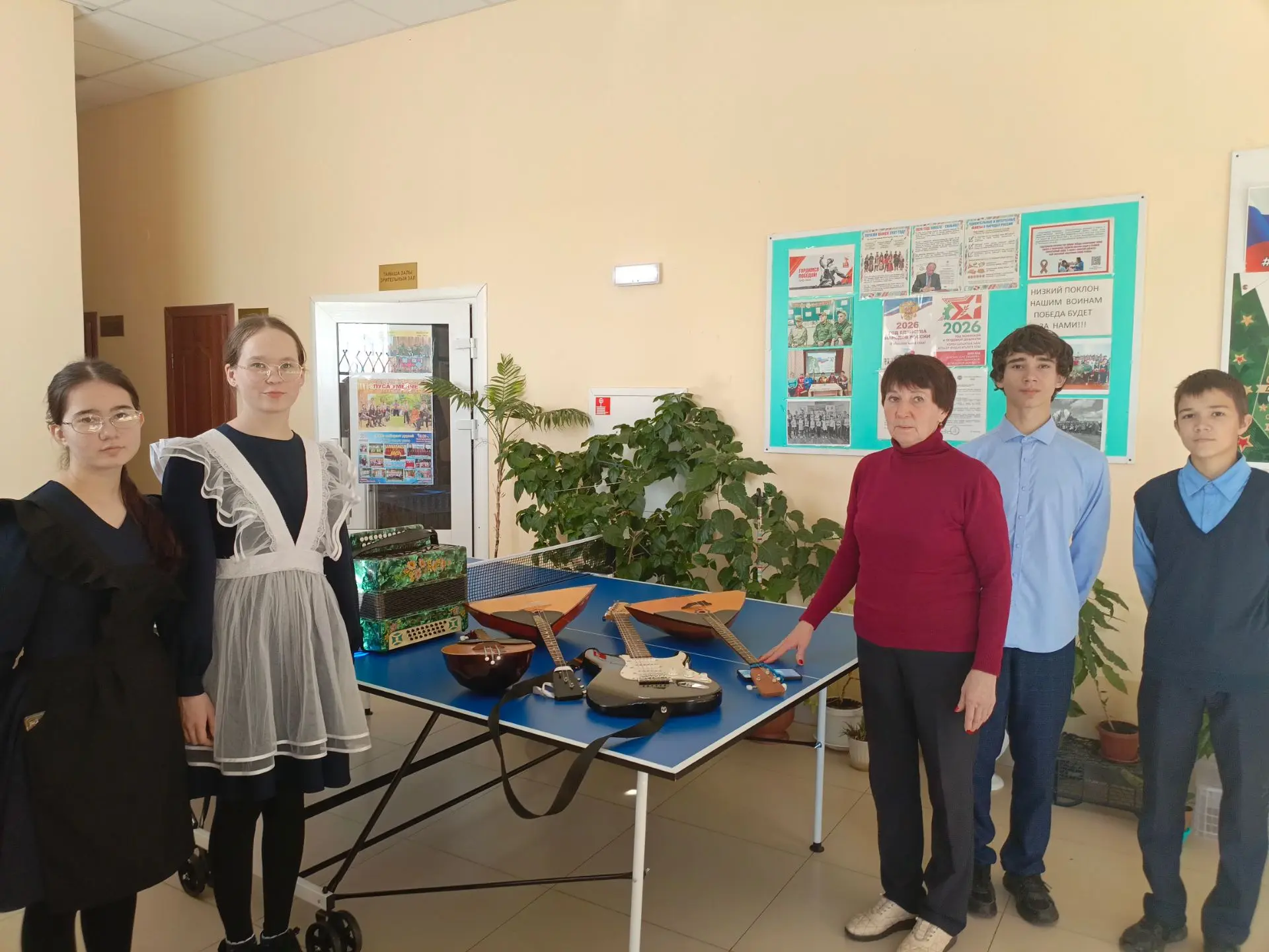 В рамках Всероссийской профориентационной недели обучающиеся совершили экскурсию в Чув....