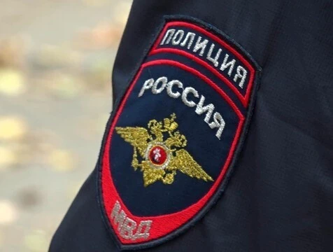 Полиция проводит проверку по факту повреждения дверей на обнинском вокзале