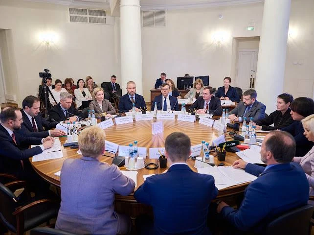 Приняла участие в заседании Комитета Государственной Думы по культуре