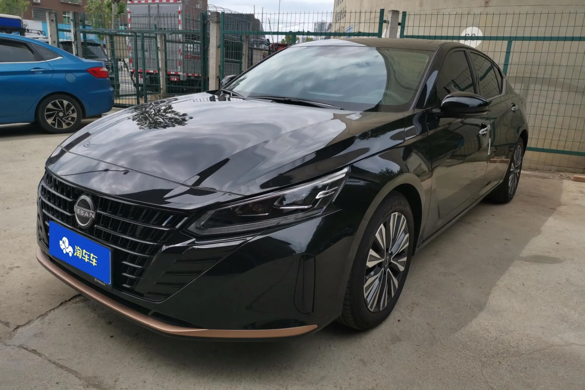 🚗 Nissan 2024