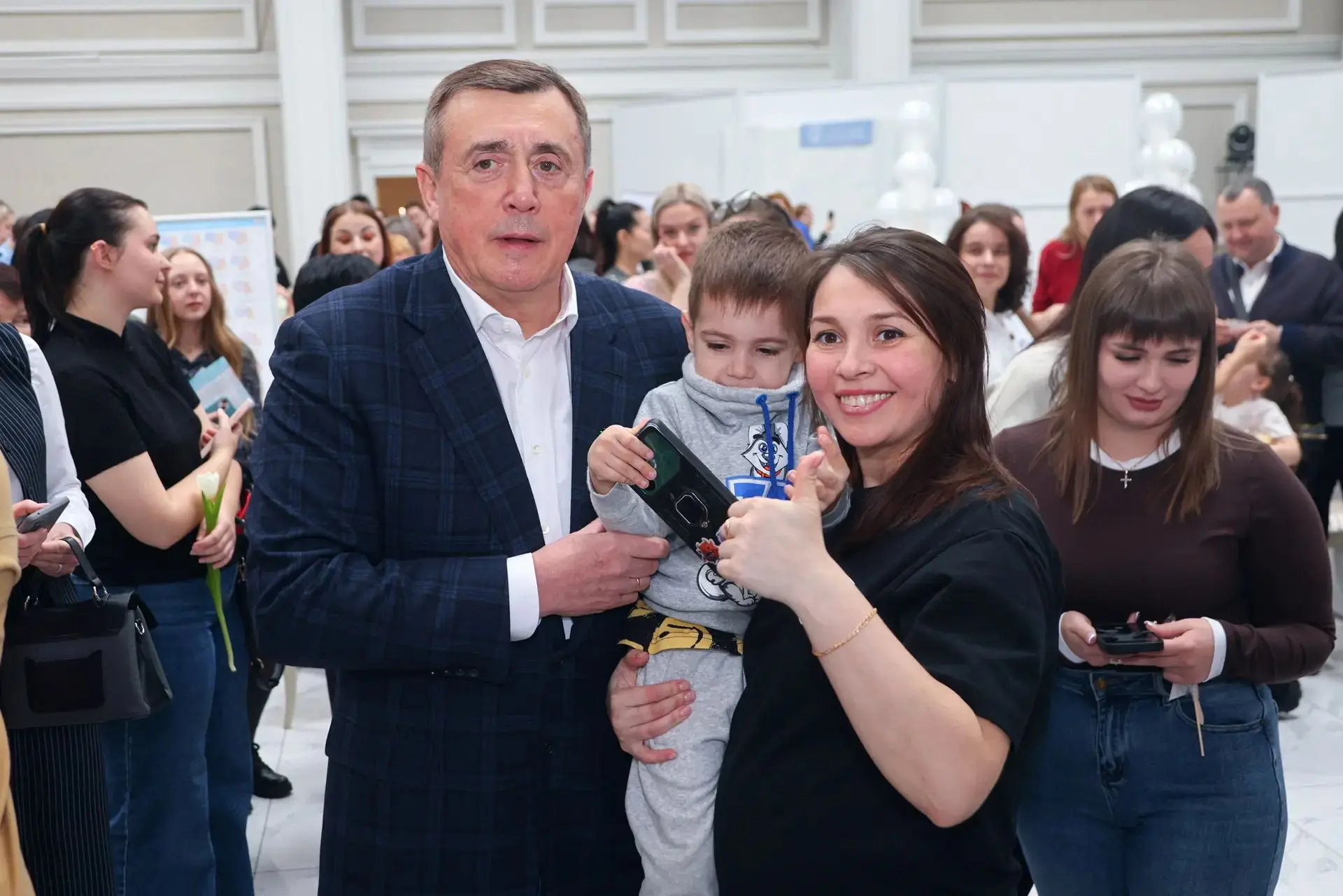 🏆 Южно-Сахалинск — первая в истории «Семейная столица России»!